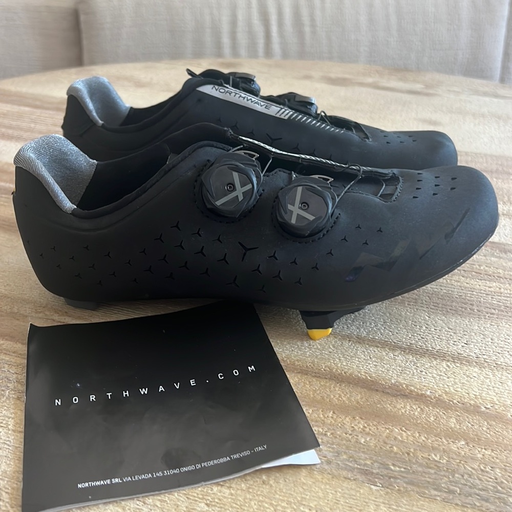 NORTHWAVE REVOLUTION 2 size 39.5
